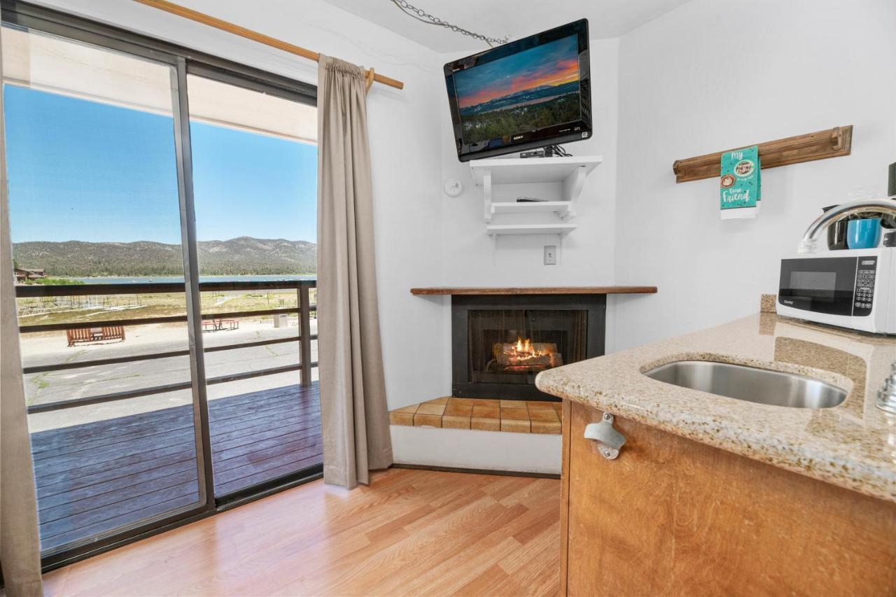 Big Bear Lake Front Lodge Esterno foto